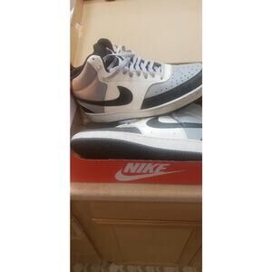 NIKE MEN'S COURT VISION SIZE 10.5 GAME ROYAL, BLAKC, WHITE